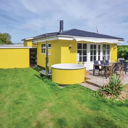 Holiday home Two-bedroom In