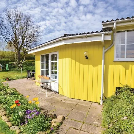 Two-bedroom In Holiday home *